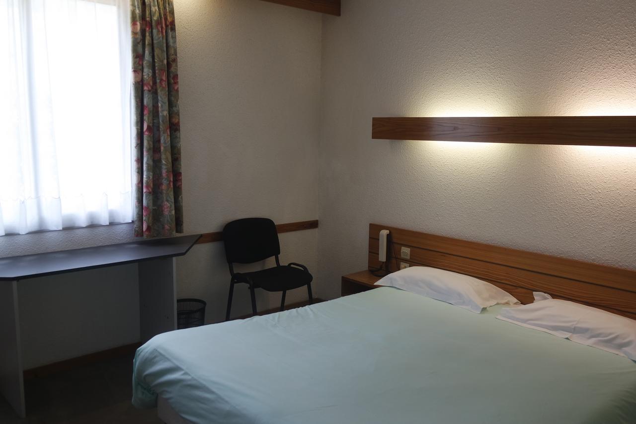 Hotel Le Tulipier Cransac Экстерьер фото